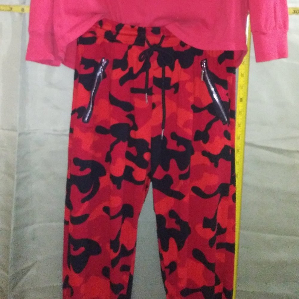 Indero Red-Camo Print Lounge Pants w/Zippers, size S/M Juniors